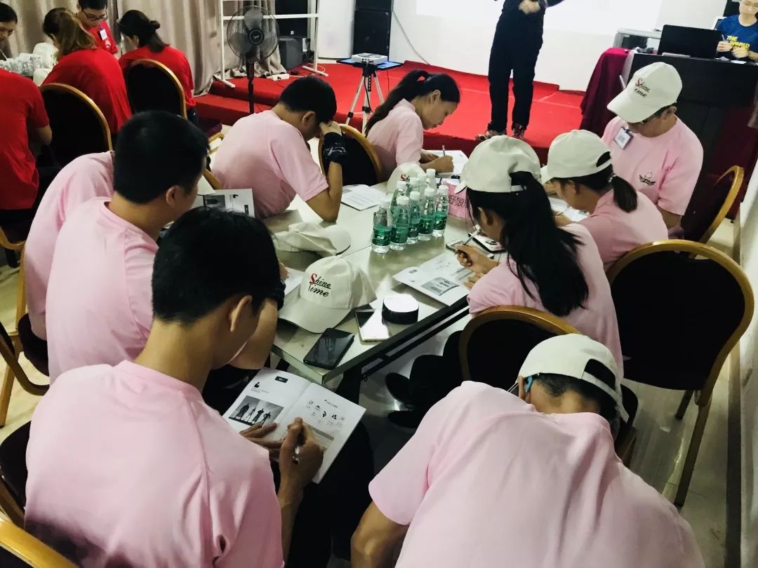 <span style="font-size:16px;"><strong>晟泰野狼队</strong></span>